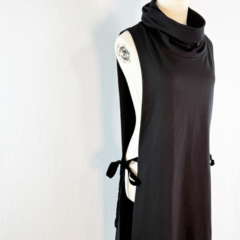 Noir Brand | Black Two Panel Side Tie Turtle Neck Tunic Style Top | Sz 40